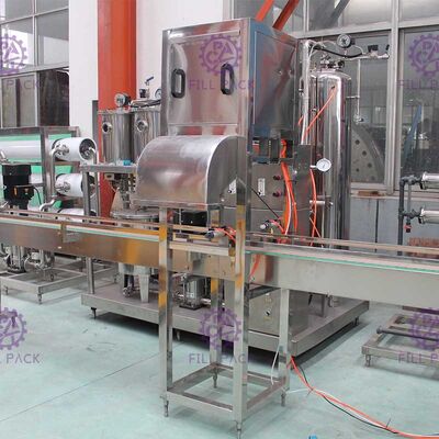 600BPH ওভারফ্লো ভালভ সহ সম্পূর্ণ স্বয়ংক্রিয় চার লাইন মনোবলক গ্যালন ফিলিং মেশিন সরবরাহকারী