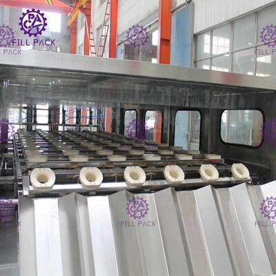 3 ইন 1 মনোব্লক মিনারেল ওয়াটার রিন্সিং ফিলিং ক্যাপিং মেশিন 900BPH 10L প্লাস্টিকের বোতল সরবরাহকারী