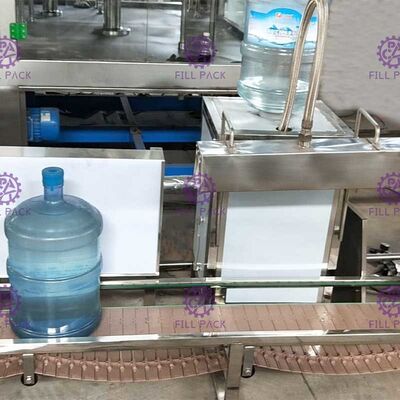 সিঙ্গেল ডিক্যাপিং হেড অটো লোডিং পিএলসি ব্যারেল ফিলিং মেশিন সরবরাহকারী