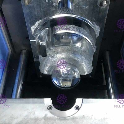 5 গ্যালন সেমি অটো 120bph 30mm প্লাস্টিক পিইটি বোতল ফুঁ মেশিন সরবরাহকারী